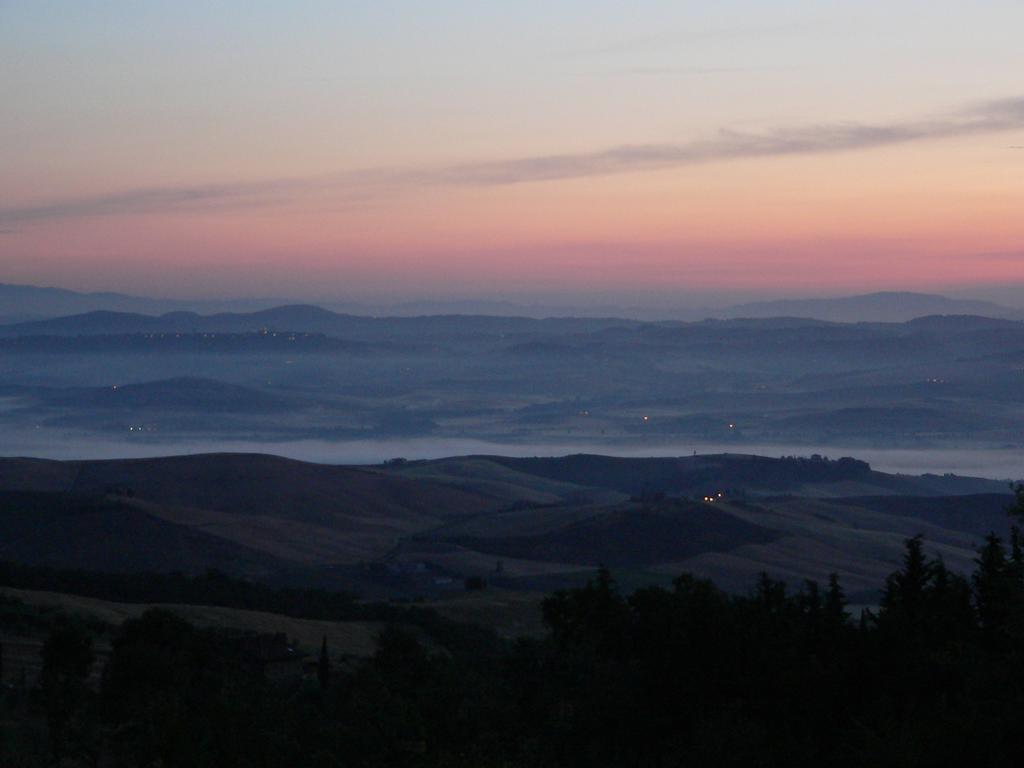 Le Rogheta Villa Campiglia dʼOrcia Dış mekan fotoğraf